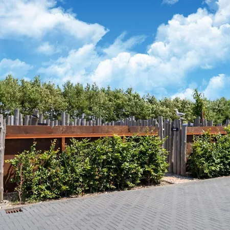 In With Wellness Nyaraló *