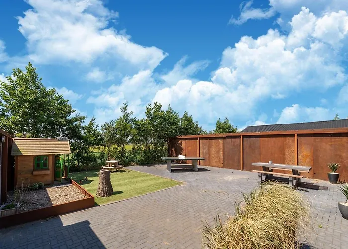 In With Wellness 펜션 칼란트소그