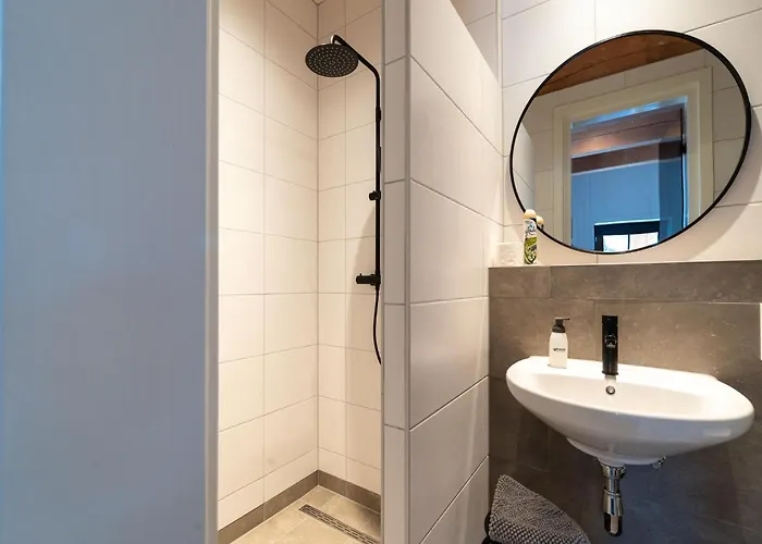 In With Wellness 칼란트소그